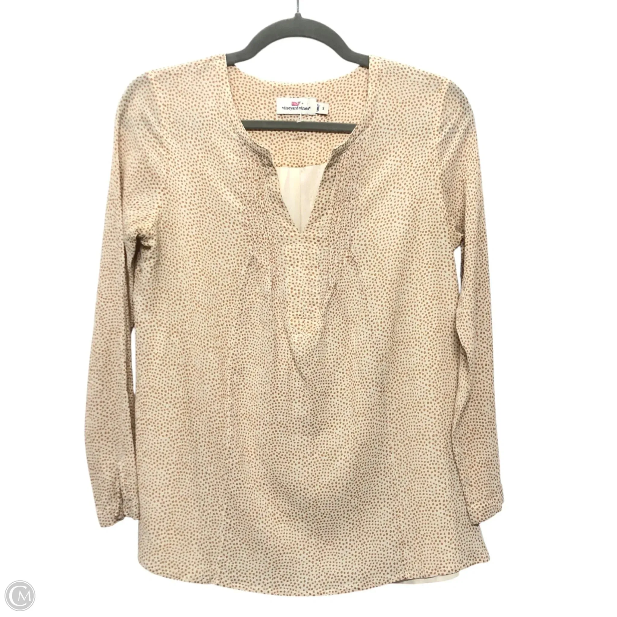 Blouse Long Sleeve By Vineyard Vines In Beige, Size: S